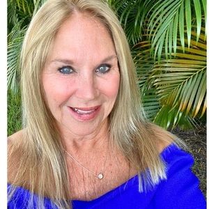 Meet your Posher, Joan